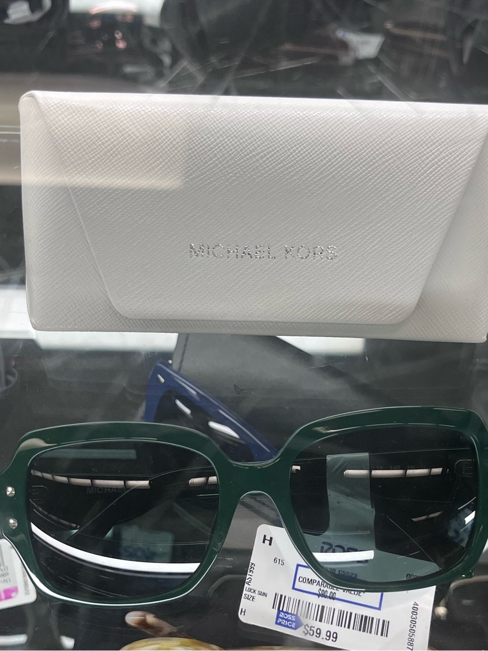 Michael Kors Olive Green Square Women's Sunglasses new limited viral - Picture 3 of 3